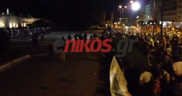 ΒΙΝΤΕΟ-Ένταση στο Σύνταγμα