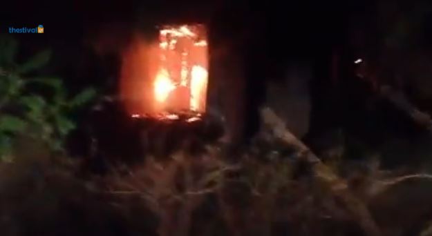 ΒΙΝΤΕΟ-Πυρκαγιά στο πρώην στρατόπεδο «Παύλου Μελά»