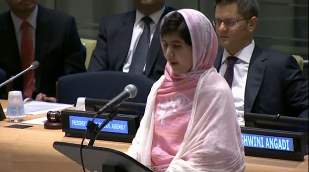 ΒΙΝΤΕΟ- “Τα βιβλία τρομάζουν τους εξτρεμιστές”