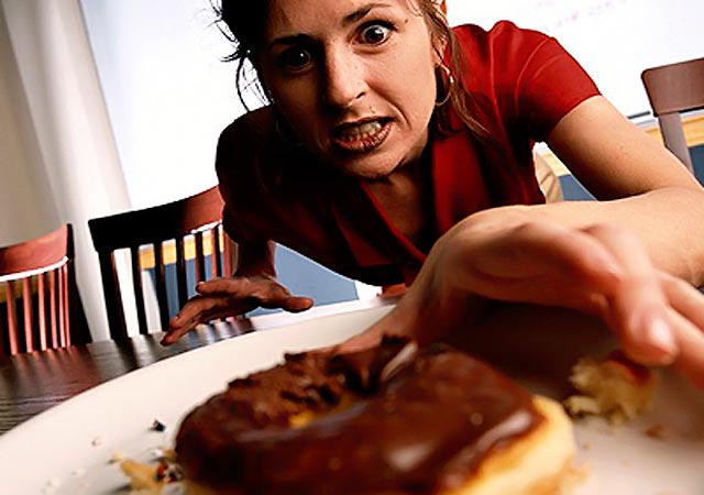 8 λόγοι που τρώμε χωρίς να πεινάμε