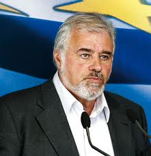 Το “καρφί” του Πουπάκη στον Στουρνάρα