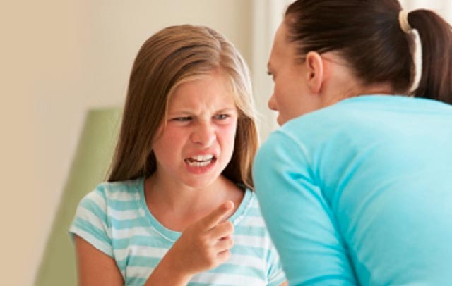 H κόντρα στη σχέση μητέρας- κόρης