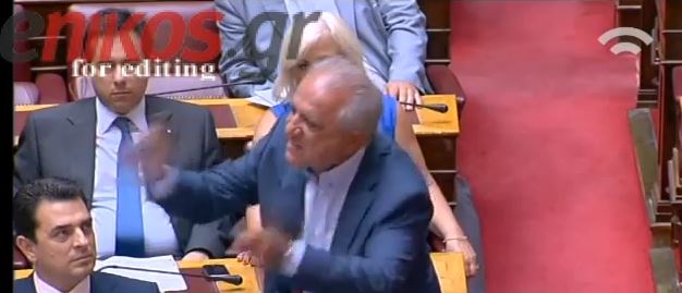 ΒΙΝΤΕΟ-Ανεβαίνουν οι τόνοι με την ένσταση αντισυνταγματικότητας