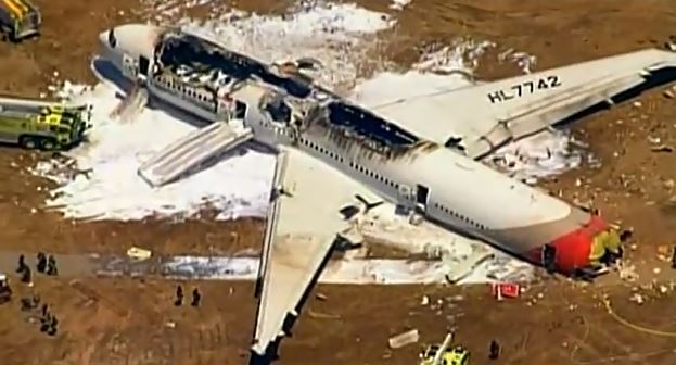 ΒΙΝΤΕΟ: Το χρονικό της συντριβής του boeing – 2 νεκροί