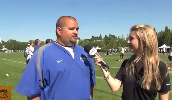 ΒΙΝΤΕΟ – Παίκτης πέφτει πάνω σε ρεπόρτερ