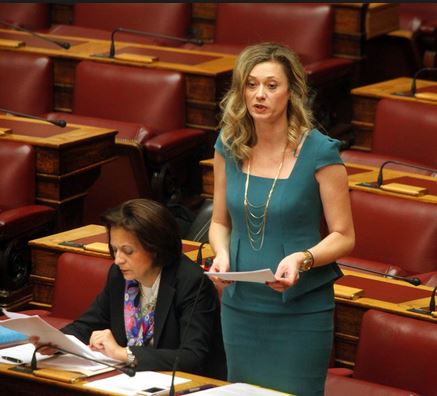 Μακρή: Δυσθεώρητα τα κυβερνητικά ψέματα