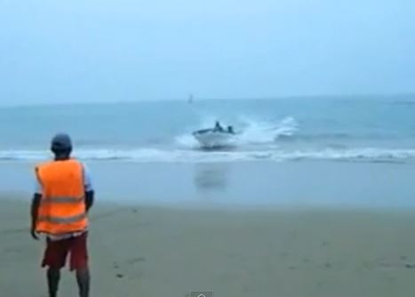 BINTEO-Δεν έπιασε το…φρένο στην βάρκα