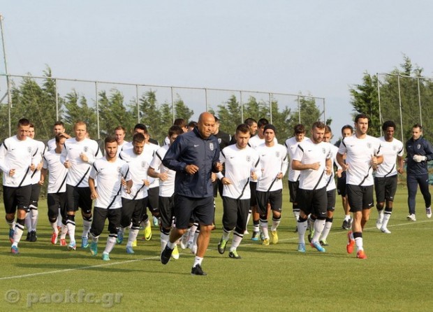 Γιγαντοοθόνη στην Αριστοτέλους