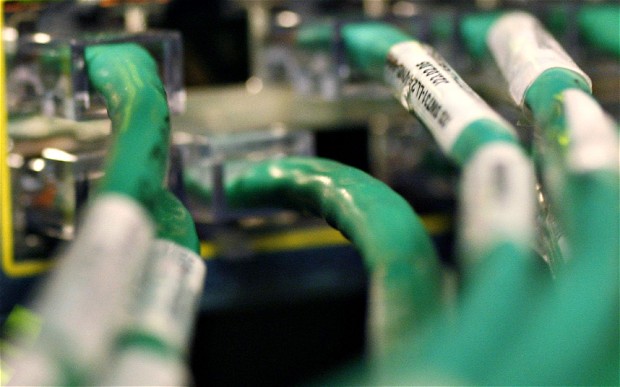 Η Γαλλία για το πρόγραμμα παρακολούθησης