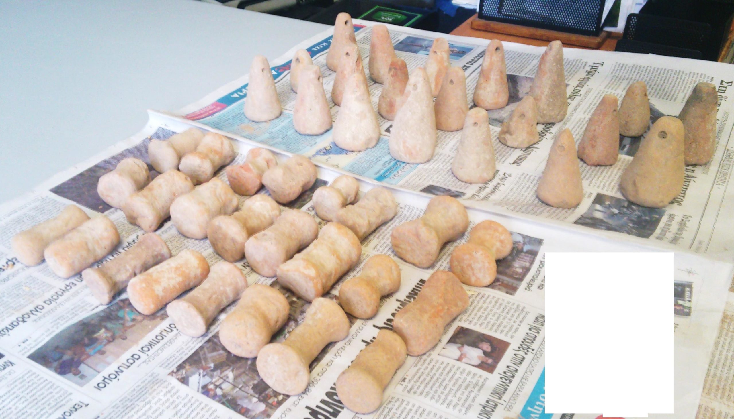 ΦΩΤΟ-Το πρατήριο έκρυβε αρχαία