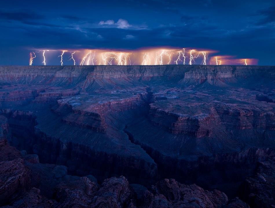 ΗΠΑ: Νεκροί τουρίστες από κεραυνό