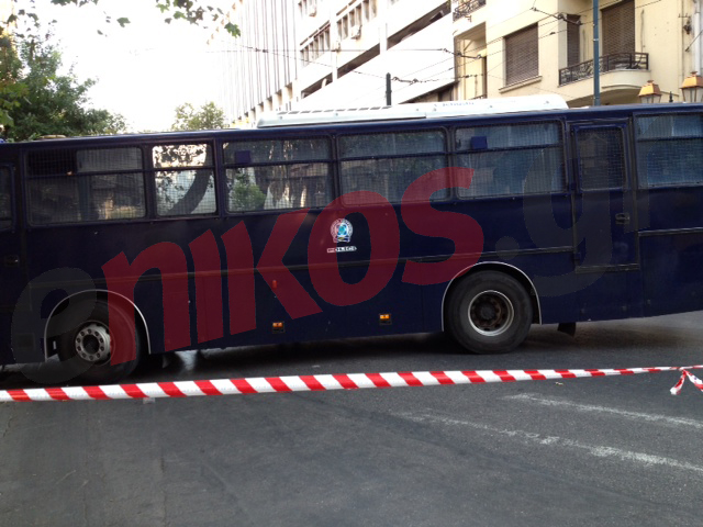 ΦΩΤΟ – Ισχυρή παρουσία της αστυνομίας στο κέντρο