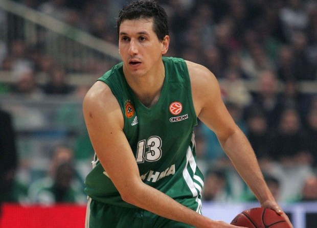 Ανανέωσε έως το 2015 ο Διαμαντίδης