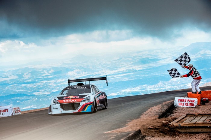 ΒΙΝΤΕΟ: Η ανάβαση του Loeb στο Pikes Peak