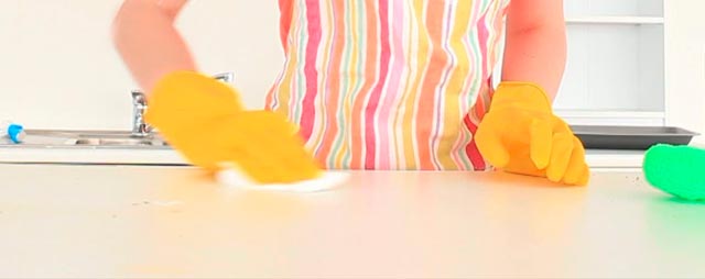Η μανία με την καθαριότητα στο σπίτι