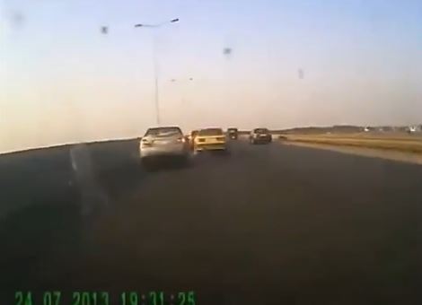 ΒΙΝΤΕΟ-Η ταχύτητα τον έριξε στην άσφαλτο