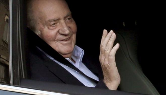 Βασιλικά μπλεξίματα για τον Χουάν Κάρλος