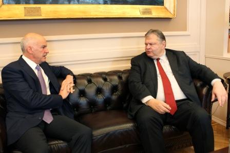 Αυτά είπαν Βενιζέλος-Παπανδρέου