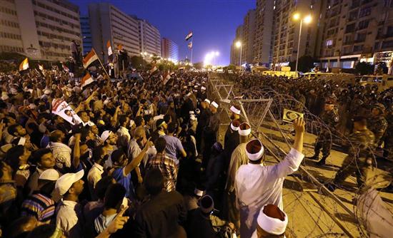 Ακόμα μια αιματηρή νύχτα στην Αίγυπτο