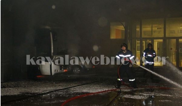 ΒΙΝΤΕΟ-Μολότοφ σε οχήματα της αντιπεριφέρειας Καβάλας