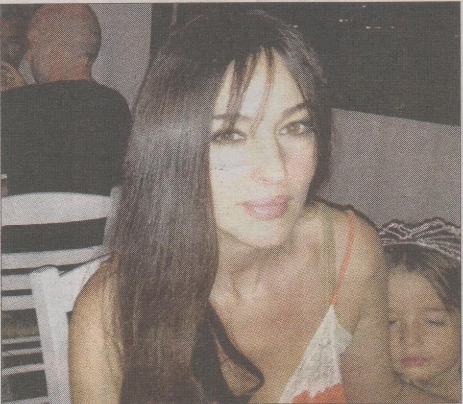 Η Μόνικα στην Πάρο!