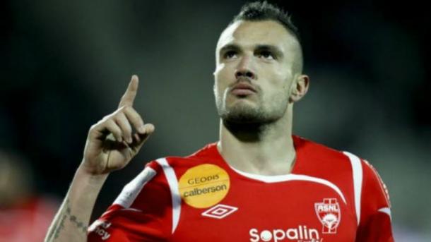 Μολό: «Θέλω Ολυμπιακό»