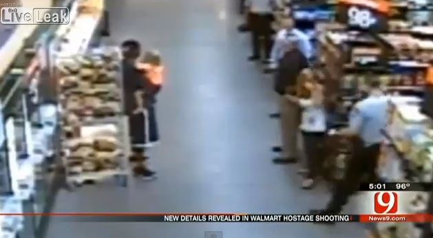 ΒΙΝΤΕΟ-Ο αστυνομικός εκτέλεσε τον απαγωγέα που απειλούσε το 2χρονο κορίτσι