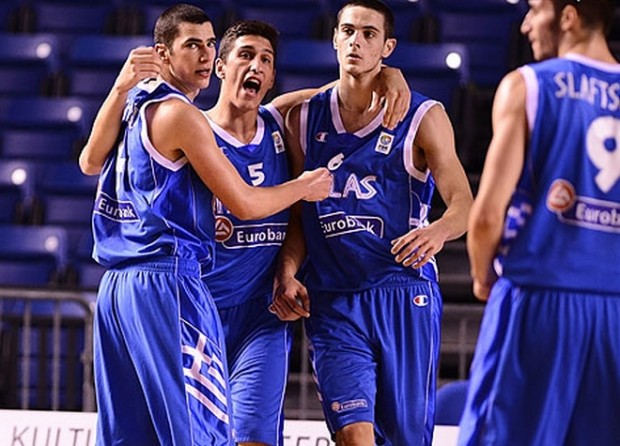 Ώρα τετράδας για τους Νέους