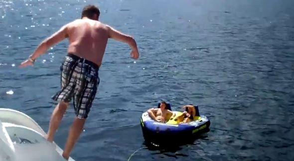 ΒΙΝΤΕΟ-Προσοχή στις τσουλήθρες