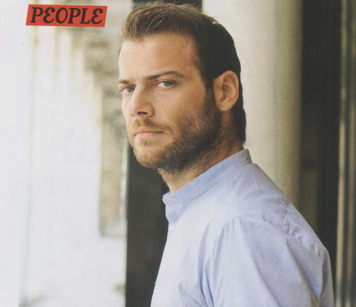 Τζιόβας:Δεν έπεσα κοινωνικά επειδή δουλεύω σε καφέ