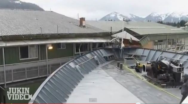 ΒΙΝΤΕΟ-Aπρόοπτα στη…θάλασσα