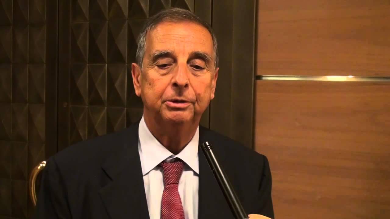 Μαϊλης: Έδειξε πρόθεση να βοηθήσει ο Σόιμπλε