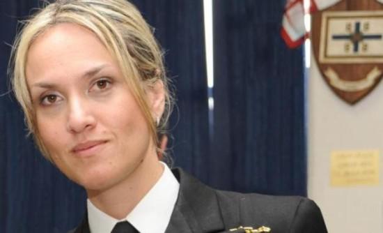 Πλωτάρχης με κραγιόν…