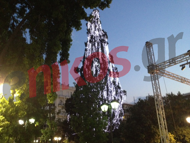 ΦΩΤΟ-Ήρθαν…τα Χριστούγεννα