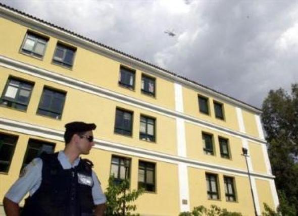 Ελεγχόμενη έκρηξη στην Ευελπίδων