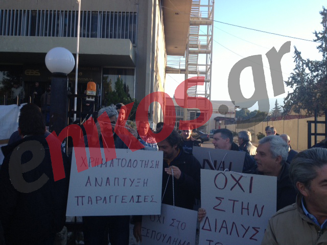 Αναδιάρθρωση σε ΕΑΣ, ΕΛΒΟ και ΛΑΡΚΟ