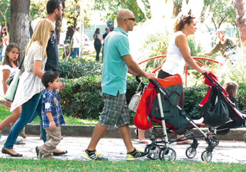 Τετάρτη τα οικογενειακά επιδόματα