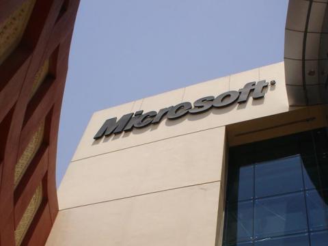 Η Microsoft βοήθησε την NSA και το FBI
