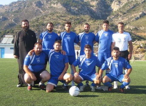 Σουτ και γκολ με τις ευλογίες ιερέα