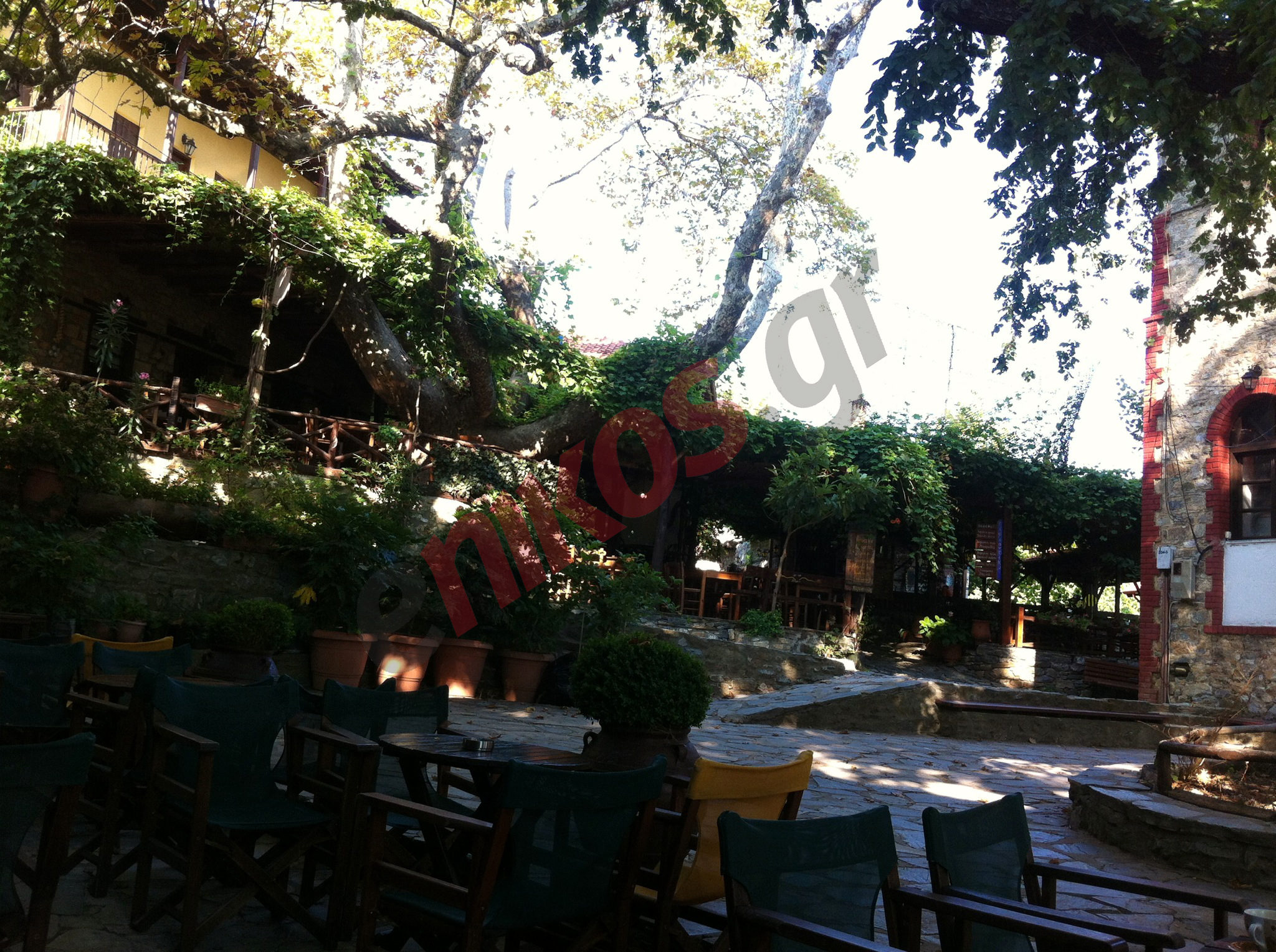 Δροσιά από τον Άγ. Παντελεήμονα