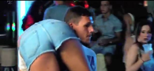 Δυσφήμιζαν την Ελλάδα και κόπηκαν