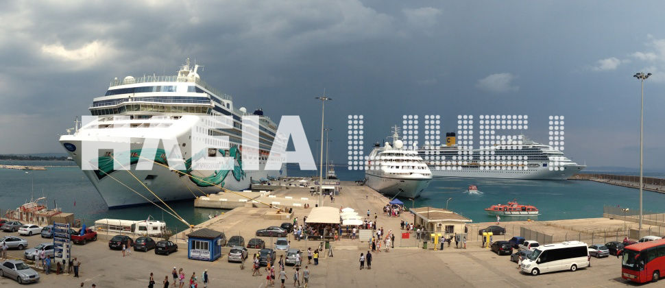 ΦΩΤΟ-«Μέθυσαν» οι τουρίστες από την Ελλάδα