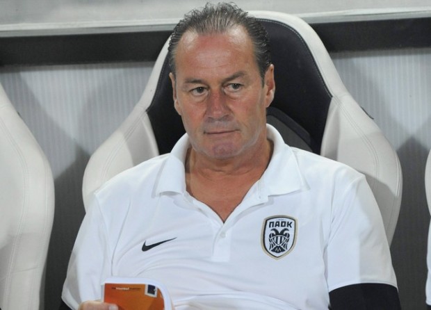 Ετοιμάζει αλλαγές ο Στέφενς