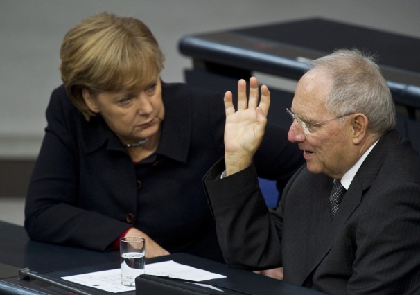 Γερμανικός εμφύλιος για το ελληνικό «κούρεμα»