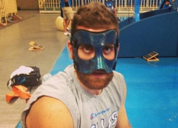 ΒΙΝΤΕΟ-Ο “μασκοφόρος” Καϊμακόγλου