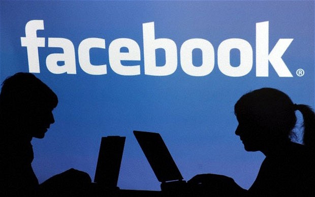 Blog “κλέβει” προφίλ στο Facebook