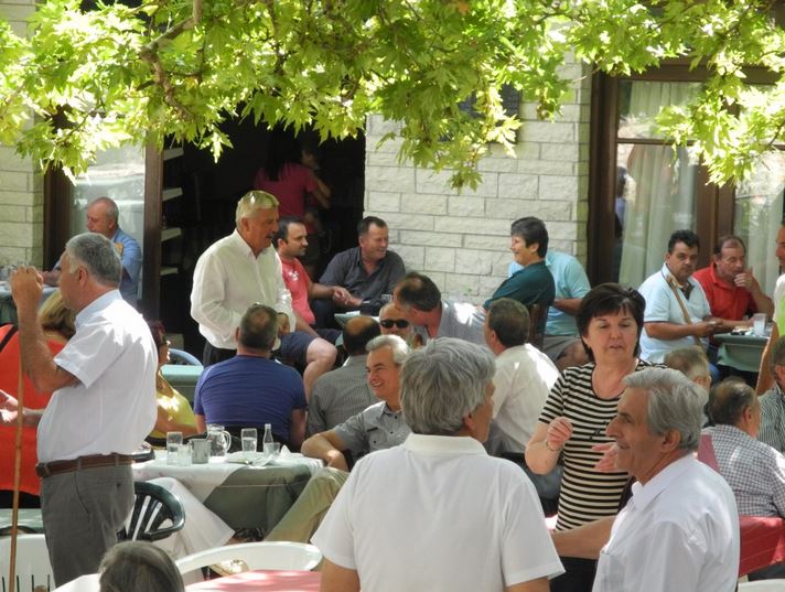 ΦΩΤΟ-Και «επίτιμος» ο Ταμήλος