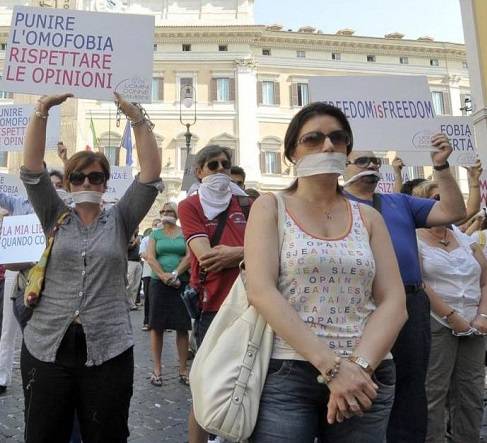 Istat: “Ομοφοβικοί οι Ιταλοί”