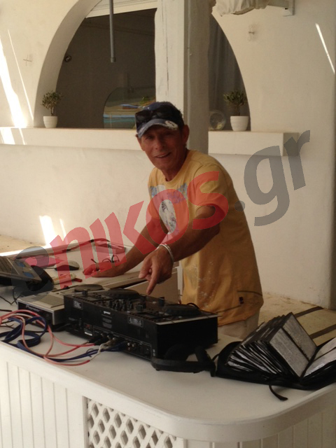 O dj Defka ξεσηκώνει την Μύκονο
