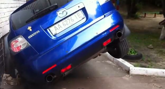 ΒΙΝΤΕΟ-Αυτή η στάθμευση θέλει ικανότητες